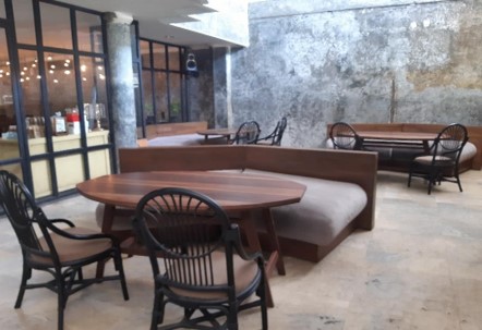 Ruangan Resto